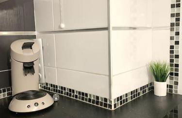 Grand F3 à 30mn de Paris - Terrasse + Parking privé - Foto 8