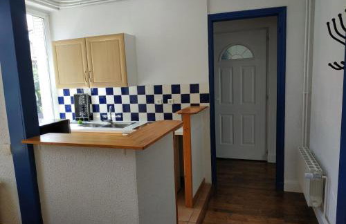 Beau F3 proche tous commerces - Foto 2