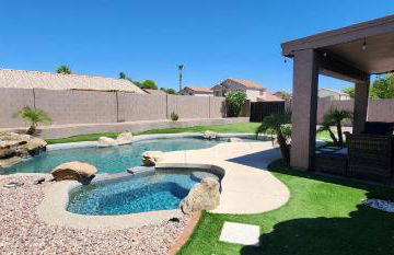 Cozy spacious house, pool heater, spa, firepit - Foto 20