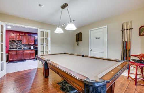 Pool Table and Patio Cozy Lawrenceville Apt - Foto 2