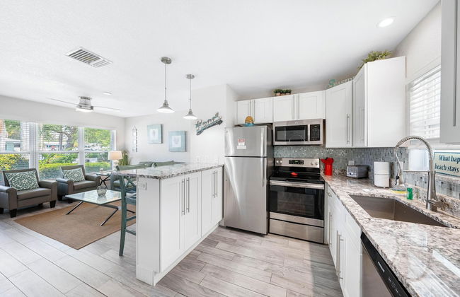 Sun and Sea by Beachside Management - Foto 13