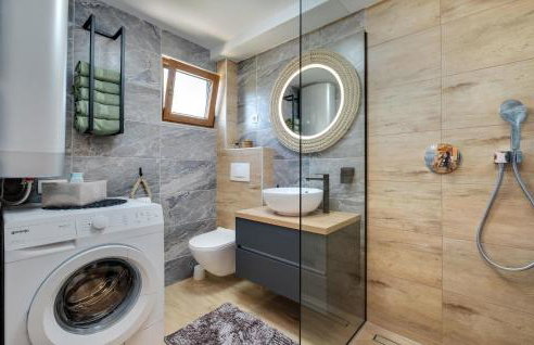 Nice Home In Gornje Plavnice With Wifi - Foto 33