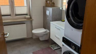 Stilvolle Wohnung mit Parkplatz - Foto 3