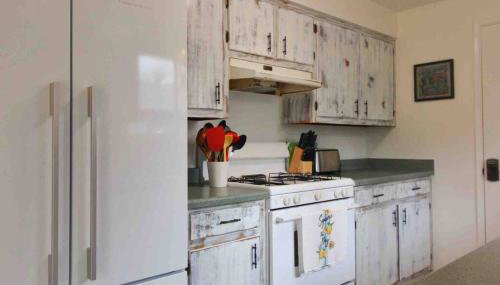 Cheerful 3 Bedroom on a Park 10 Miles from Eugene - Foto 4, stove, pet friendly