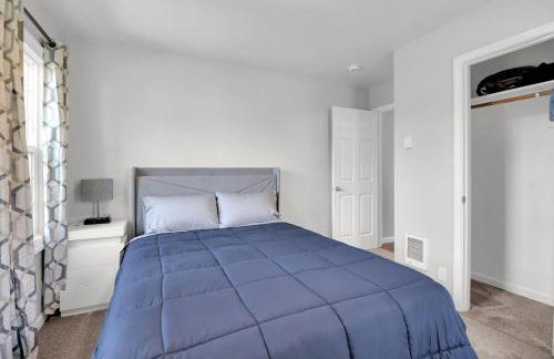 Spacious 3-Bedroom Near Campus - Photo 11