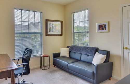 Mount Pleasant Condo with Pool and Bikes Near Beach! - Photo 22