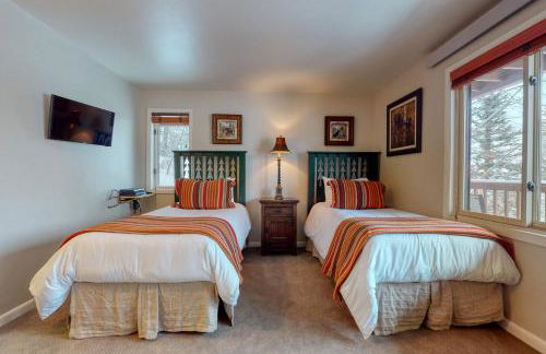 2502 Pitchfork - Photo 24