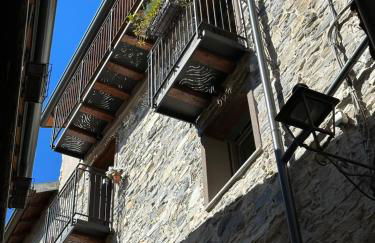 Romantic home stone with amazing view lake of Como and Oleandra - Foto 3