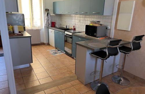 Maison de ville 13 couchages à 5 minutes du Pal - Foto 5