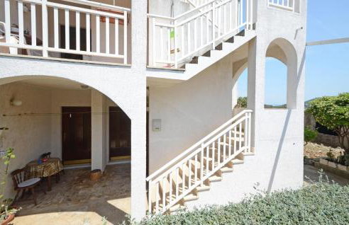 Cozy Apartment In Racisce With Wifi - Foto 9