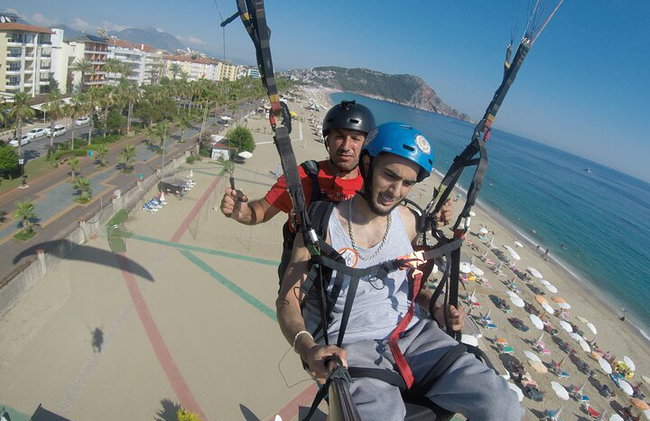 Aventura en parapente en tándem – ¡Vuela sobre las nubes! - Foto 12