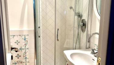 Villa Lavinia - Foto 4, Shower