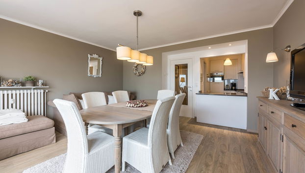 Les Vagues - Photo 4, Restauration dans la chambre