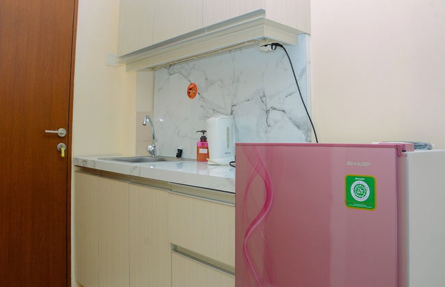 Minimalist and Fully Furnished Studio Tifolia Apartment - Foto 8