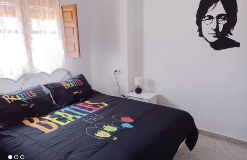 CASA BEATLES DEL VALLE - Foto 6