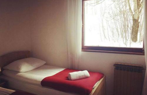 Holiday Home with Three Bedrooms and Garden - Foto 8