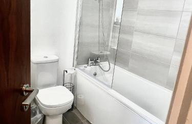 Digbeth Luxury 1 Bed Studio Apartment - Photo 8