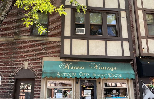 1-br Glenside - Long Term Available Parking - Photo 6