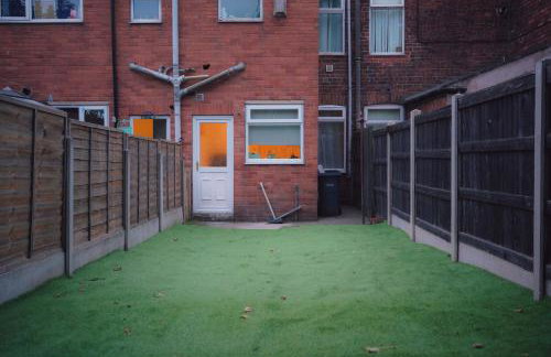 Modern 2-Bed House Free Parking Contractors & Families Friendly Rotherham - Foto 39