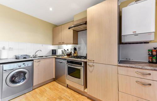 Central MK 2-Bed, Ideal for Work Stays - Foto 16