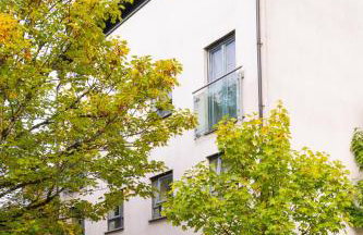 Cheerful 4-bedroom house with multiple car parking - Foto 38