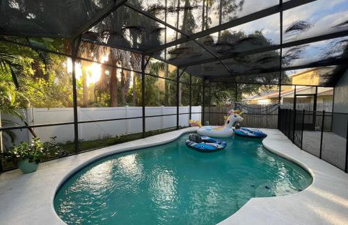 Beautiful pool home 15 minutes from Disney! - Foto 5