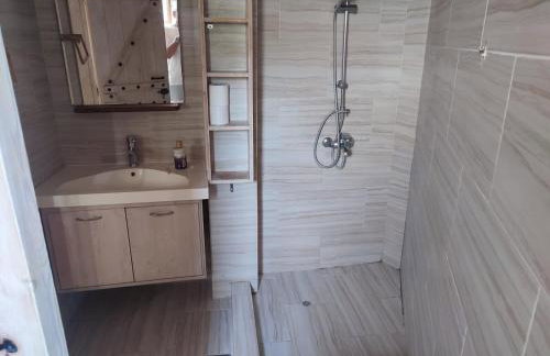 Mamidaki Beach House - Photo 22