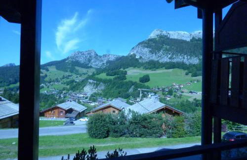 Charmant T3 ski aux pieds, 6 pers, balcon, garage - FR-1-458-217 - Foto 12