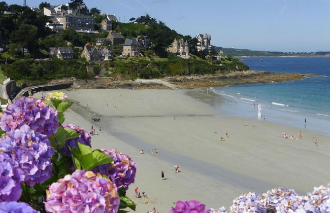 Holiday Home in Paimpol Near Beach - Foto 25