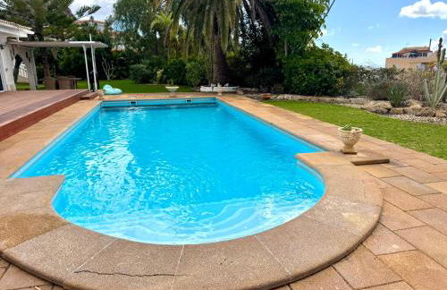 Casa Lilo, en jardin grande, con una gran piscina y barbacoa - Foto 37