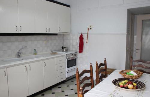 Naoussa Central Apartment - Photo 12