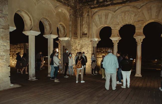 Tour nocturno por Medina Azahara - Foto 7