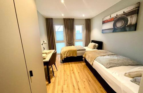 Smart Living Worms - Photo 12