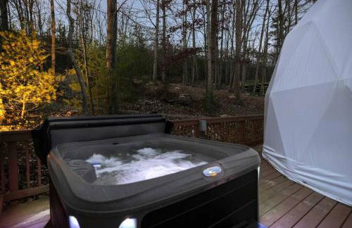 Glamping Dome w Hot Tub Fire Pit & River Access - Foto 72