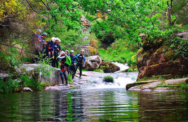 Barranquismo en el Parque Nacional Peneda-Gerês - Foto 3