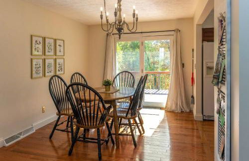 Sleeps 12, Wooded Lot, Near Ark, Great for Family - Foto 12