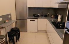 London Luxury 3 bedroom flat, 2 bathrooms, Living Room, free parking, 4 mins to station, garden - Foto 77