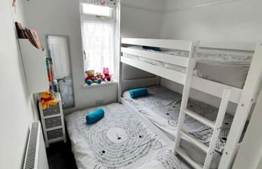 Fabulous family house next to the beach - Foto 22