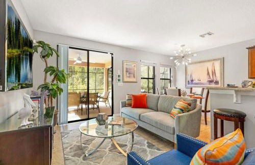 Lux Escape: Private Pool, Game Room & Near Disney - Foto 4