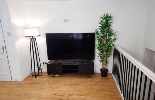 Hutchcomb Villa, 4 Bed Luxury House,Oxford+Parking - Foto 8