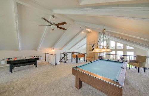 Beachfront Sagle Retreat with Boat Dock and Lift - Foto 13