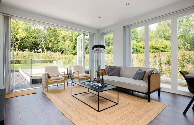 The Putney Hideaway - Modern and Elegant 3bdr Flat With Patio - Foto 1