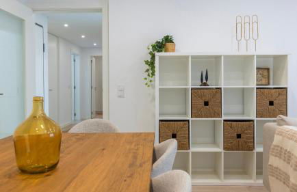 Homely 2BDR Apartment by LovelyStay - Foto 8