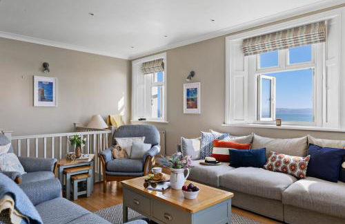 1 The Old Signal House, Penlee Point - Amazing views - Woodburner - Wi-Fi - Photo 17