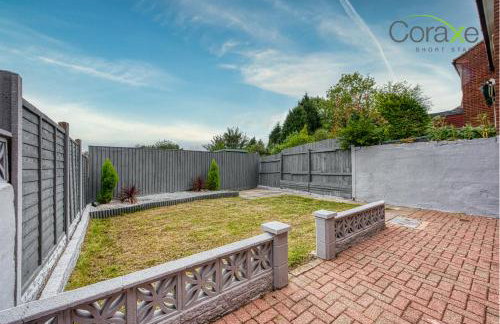 3 Bedroom Blissful Living for Contractors and Families by Coraxe Short Stays - Photo 44