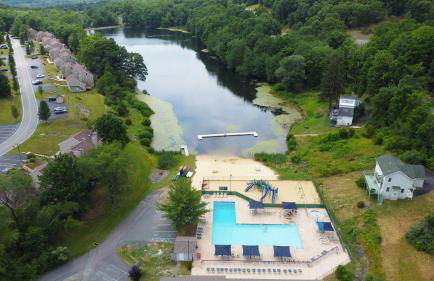 Harmony Hill Stylish 4bd Mountain Retreat, Hot Tub, Games - Foto 47