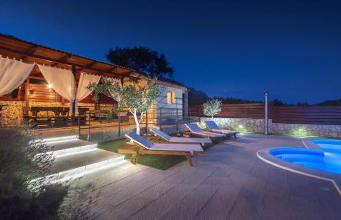 Holiday home Magic view with private heated pool - Photo 36