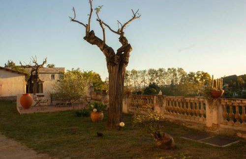 Can Rovira - Stunning Neoclassical Mansion, Just 20 min drive from Barcelona City Center, Ideal for groups and families - Foto 78