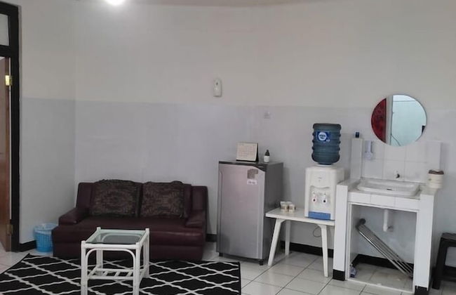 Villa Gunung Bhakti - Photo 2