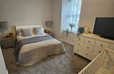 HollyJess Hoose - Photo 20